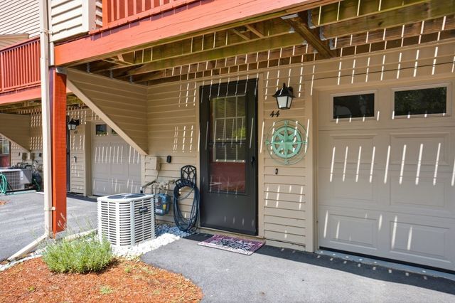 44 Quail Run 44, Tewksbury, MA 01876