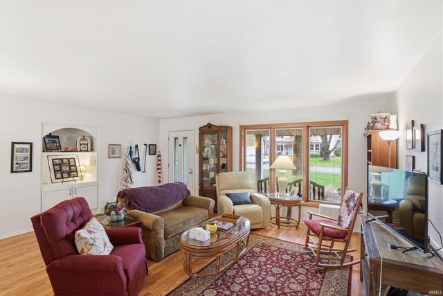 3432 Chancellor Drive, Fort Wayne, IN 46815