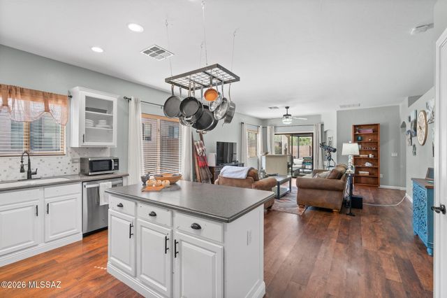 17630 S Bronze Mountain Pass, Vail, AZ 85641