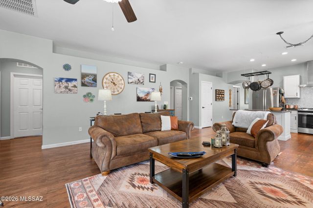 17630 S Bronze Mountain Pass, Vail, AZ 85641