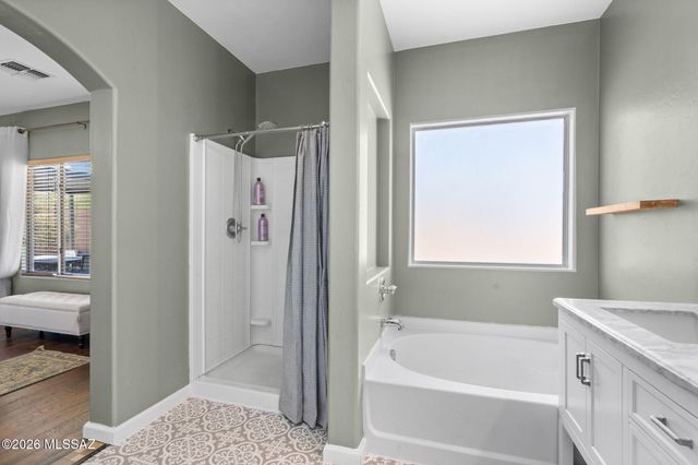 17630 S Bronze Mountain Pass, Vail, AZ 85641