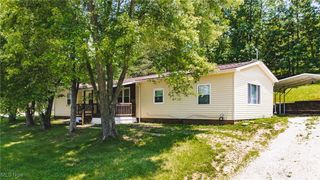 34 Delta Road, Davisville, WV 26142