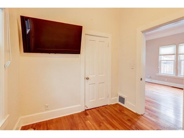 2018 W 34th Ave, Denver, CO 80211
