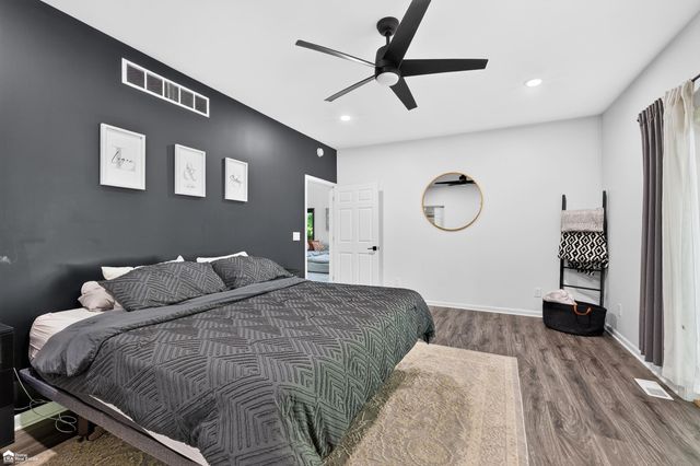 6454 Genesee Road, Flint, MI 48506