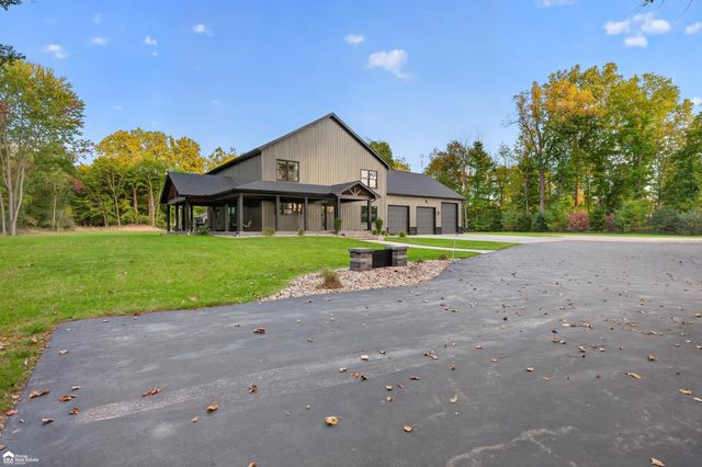 6454 Genesee Road, Flint, MI 48506