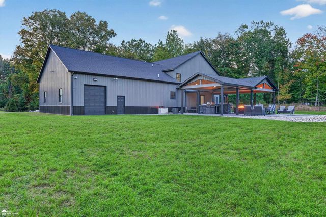 6454 Genesee Road, Flint, MI 48506