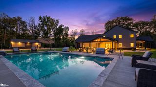 6454 Genesee Road, Flint, MI 48506