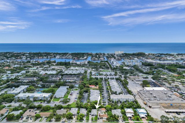 1095 MIAMI Boulevard, Delray Beach, FL 33483