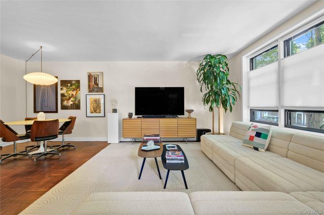 7423 Ridge Boulevard 1C, Brooklyn, NY 11209