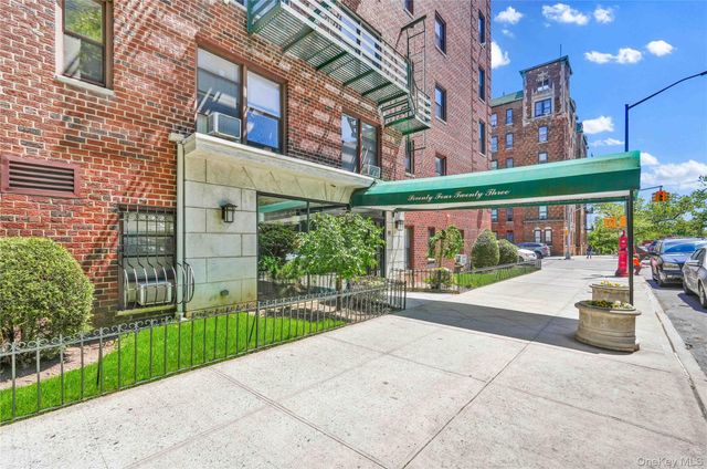 7423 Ridge Boulevard 1C, Brooklyn, NY 11209