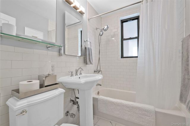 7423 Ridge Boulevard 1C, Brooklyn, NY 11209