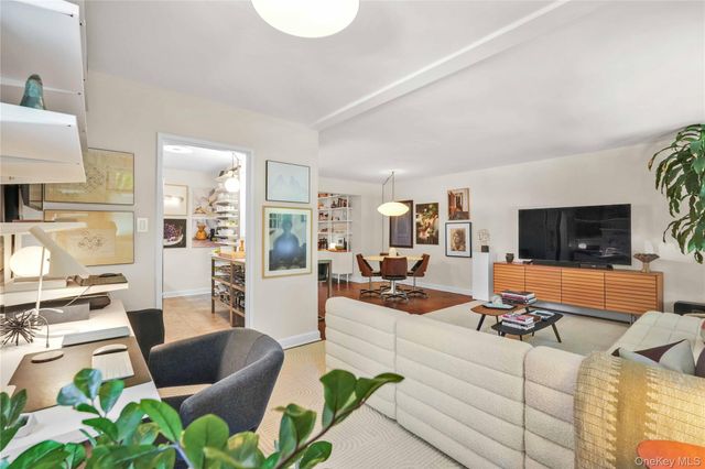 7423 Ridge Boulevard 1C, Brooklyn, NY 11209