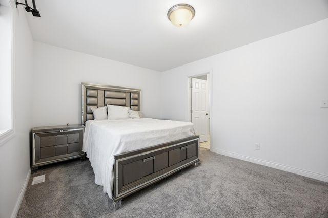 4766 34th Street S, Fargo, ND 58104