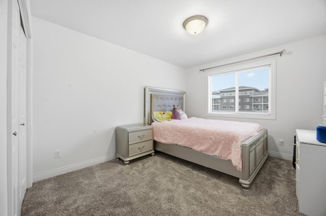 4766 34th Street S, Fargo, ND 58104