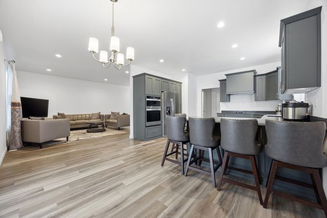 4766 34th Street S, Fargo, ND 58104