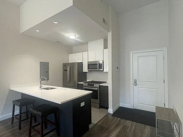 1022 Hancock Street 111, Quincy, MA 02169