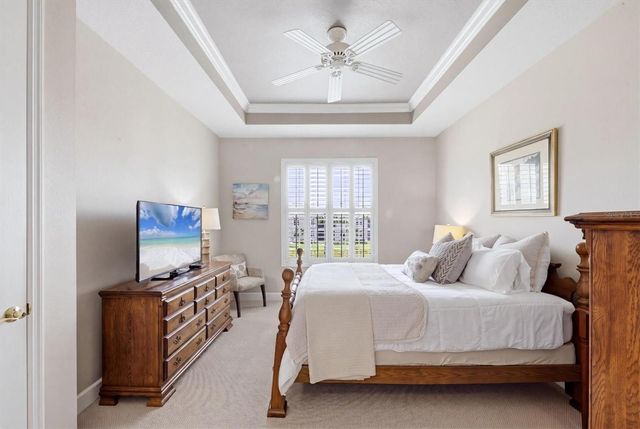 5290 DESCANSO COURT 201B19, Sarasota, FL 34238