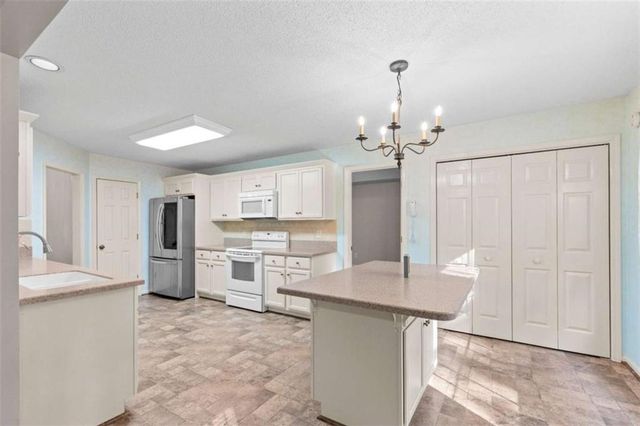 54 Wooddale Lane, Carrollton, GA 30117