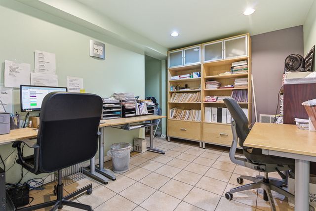 5544 W Belmont Avenue, Chicago, IL 60641