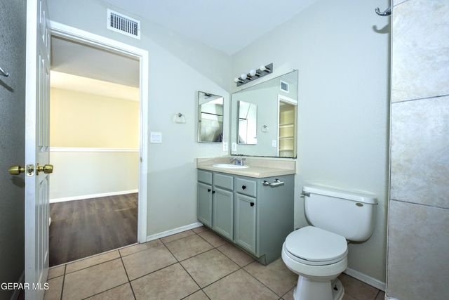 5016 CONLEY Road C, El Paso, TX 79932