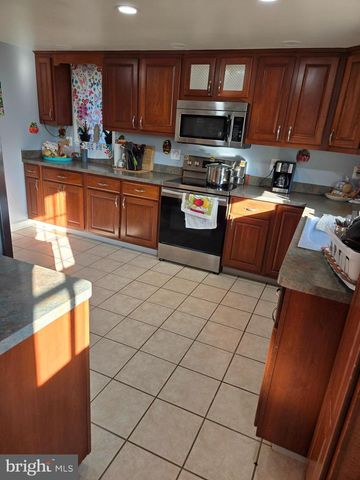 18023 ALPINE DR, Maugansville, MD 21767