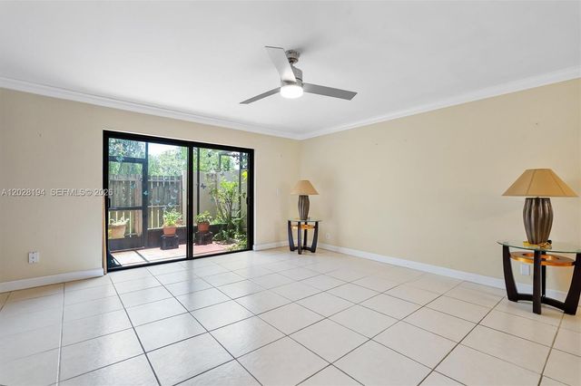 9942 NW 10th Street 7, Pembroke Pines, FL 33024