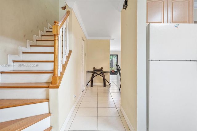 9942 NW 10th Street 7, Pembroke Pines, FL 33024