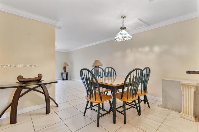 9942 NW 10th Street 7, Pembroke Pines, FL 33024
