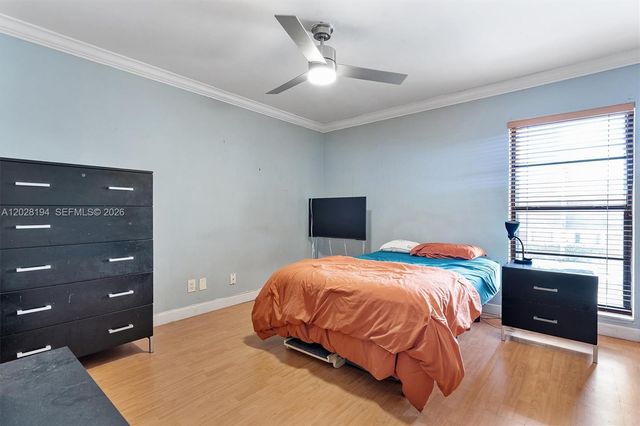 9942 NW 10th Street 7, Pembroke Pines, FL 33024