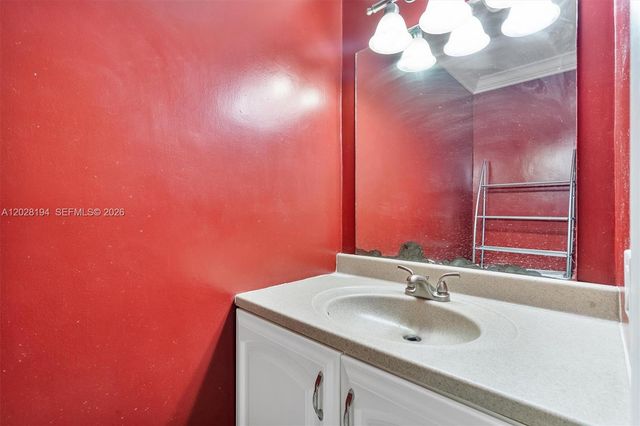 9942 NW 10th Street 7, Pembroke Pines, FL 33024