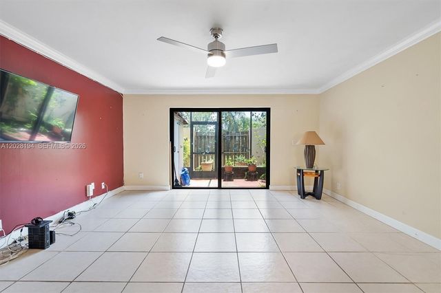 9942 NW 10th Street 7, Pembroke Pines, FL 33024