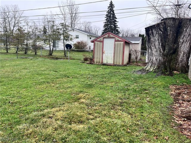 2130 E 44th Street, Ashtabula, OH 44004