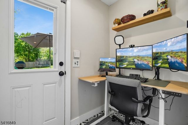 101 Sunnyview Ave West, Mansfield Twp., NJ 07840