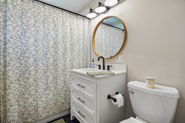 101 Sunnyview Ave West, Mansfield Twp., NJ 07840