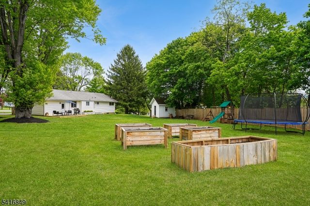 101 Sunnyview Ave West, Mansfield Twp., NJ 07840