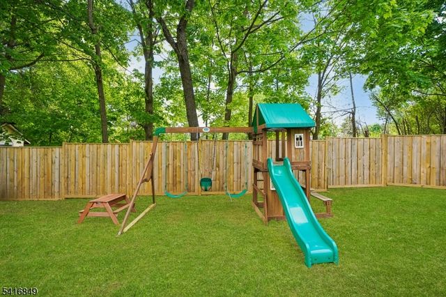 101 Sunnyview Ave West, Mansfield Twp., NJ 07840