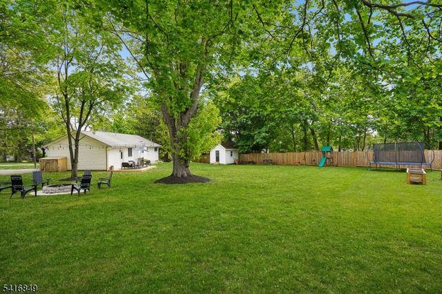 101 Sunnyview Ave West, Mansfield Twp., NJ 07840