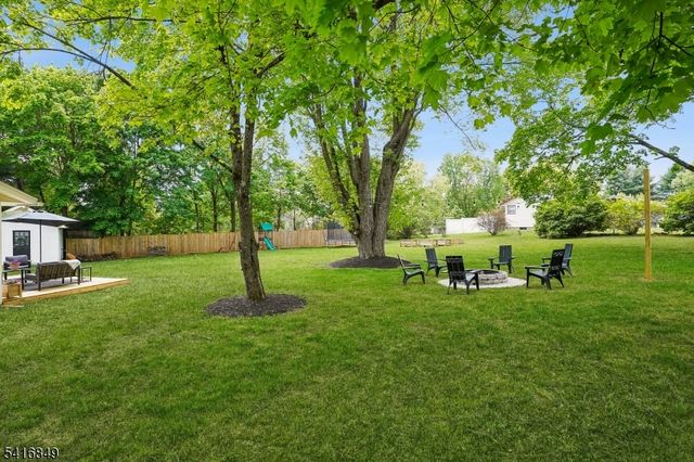 101 Sunnyview Ave West, Mansfield Twp., NJ 07840