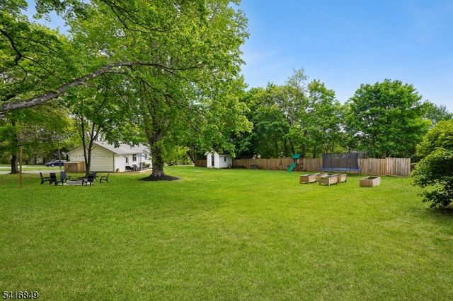 101 Sunnyview Ave West, Mansfield Twp., NJ 07840