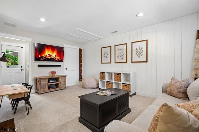 101 Sunnyview Ave West, Mansfield Twp., NJ 07840