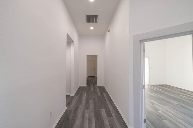 415 W 7th Street, Bonham, TX 75418