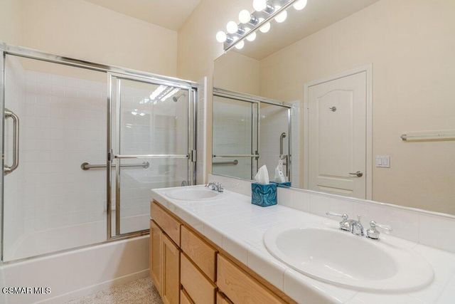2609 Capella Way, Thousand Oaks, CA 91362