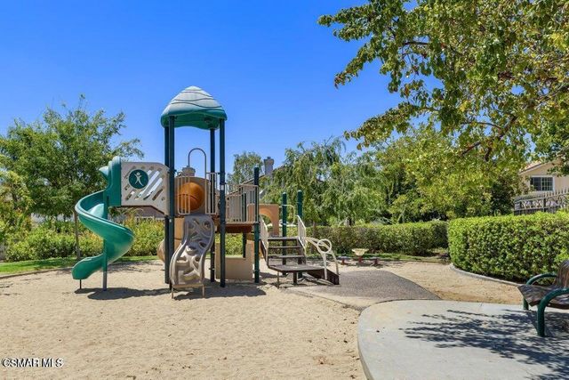 2609 Capella Way, Thousand Oaks, CA 91362