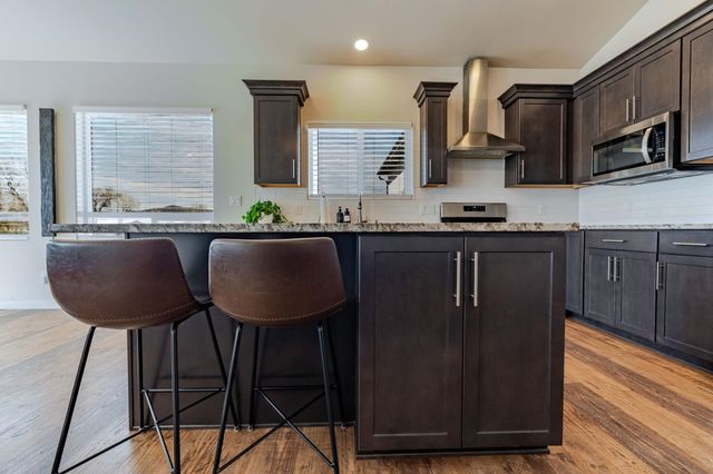 1301 M Road, Loma, CO 81524