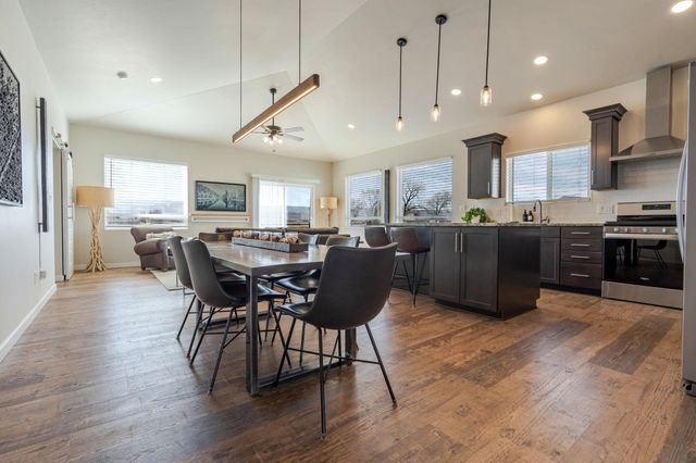 1301 M Road, Loma, CO 81524