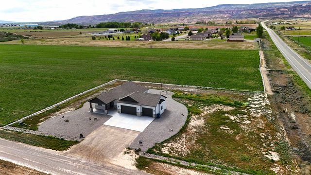 1301 M Road, Loma, CO 81524