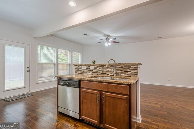 1425 Faircrest Lane, Alpharetta, GA 30004
