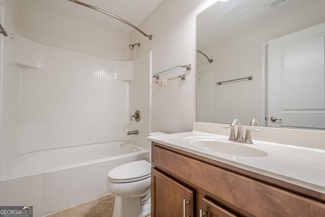 1425 Faircrest Lane, Alpharetta, GA 30004