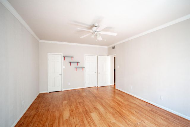 2255 Braeswood Park Drive 289, Houston, TX 77030