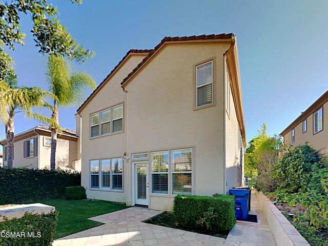 115 Parkside Drive, Simi Valley, CA 93065
